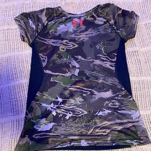 camo, under armor, t-shirt